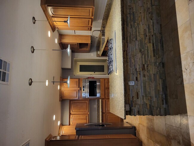 Building Photo - 3202 N 37th St