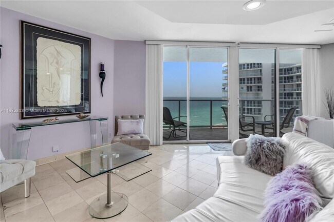 Building Photo - 16485 Collins Ave