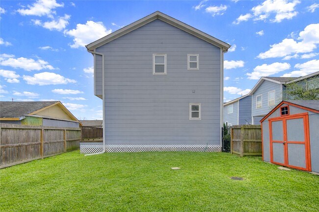 Building Photo - 1115 Bunton St