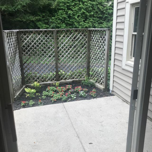 Building Photo - 339 Clover Ln