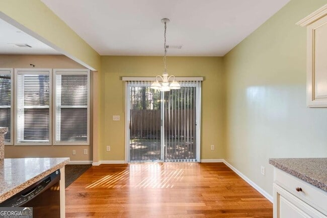 Building Photo - 1817 Waterside Dr