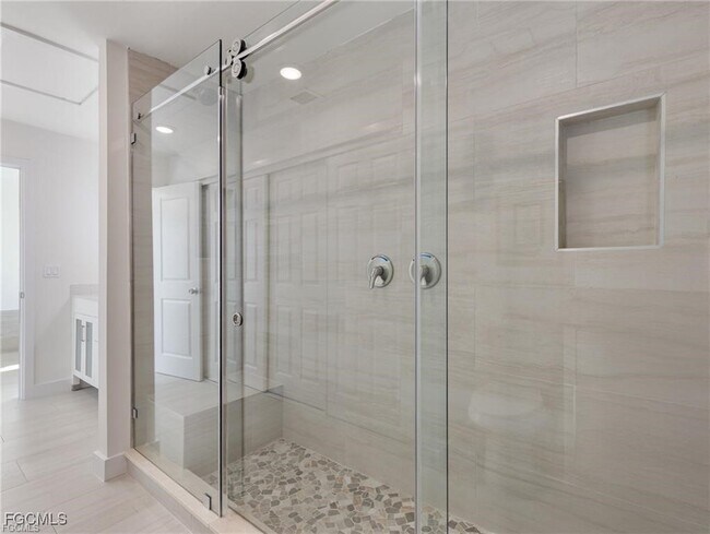 Building Photo - 16671 Bobcat Ct