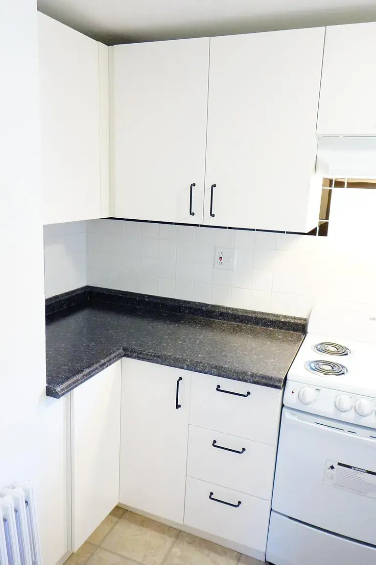 Building Photo - 910 Kennebec Ave