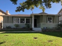 Building Photo - Home in North Kentwood Neighborhood of Wes...