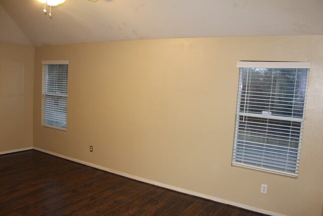 Building Photo - 19539 Harvest Stream Way