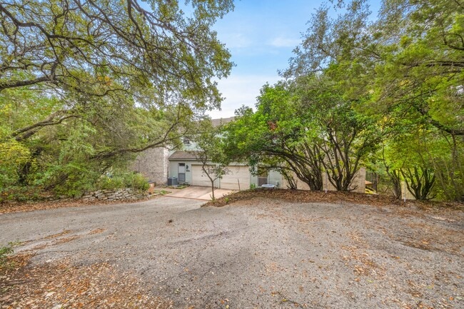 Building Photo - 6504 Cat Creek Trail
