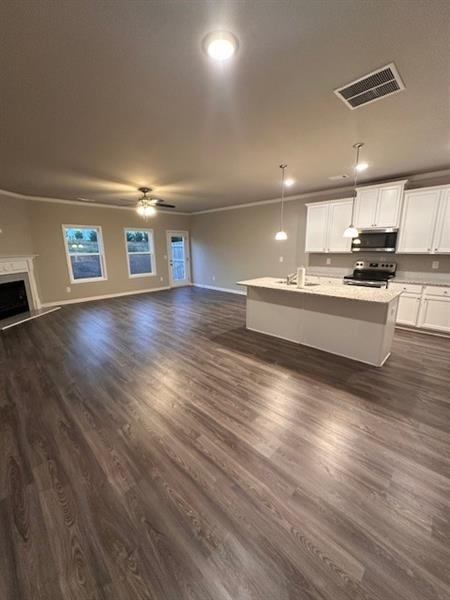 Building Photo - 5125 Fox Den Rd