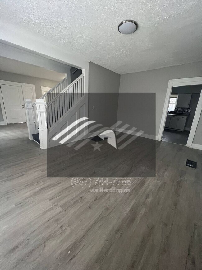 Building Photo - 2141 Philadelphia Dr