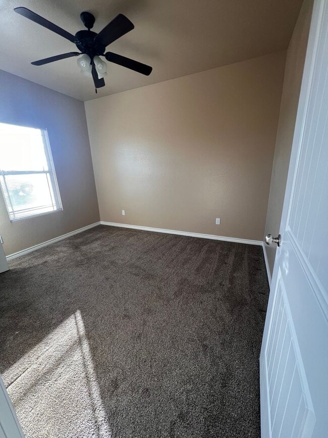 Building Photo - COMING SOON!!  2 Story Townhome