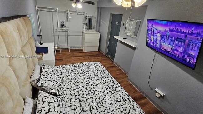 Building Photo - 3600 S Le Jeune Rd