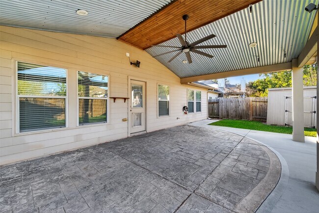 Building Photo - 20526 Pink Granite Valley