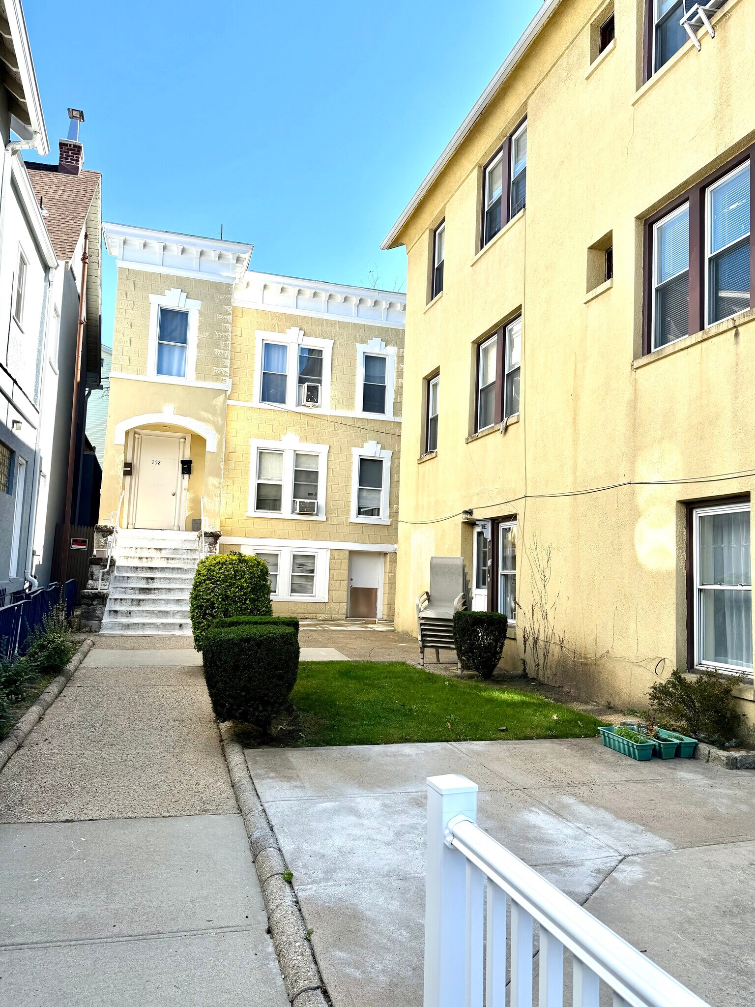 Building Photo - 150 Columbus Ave