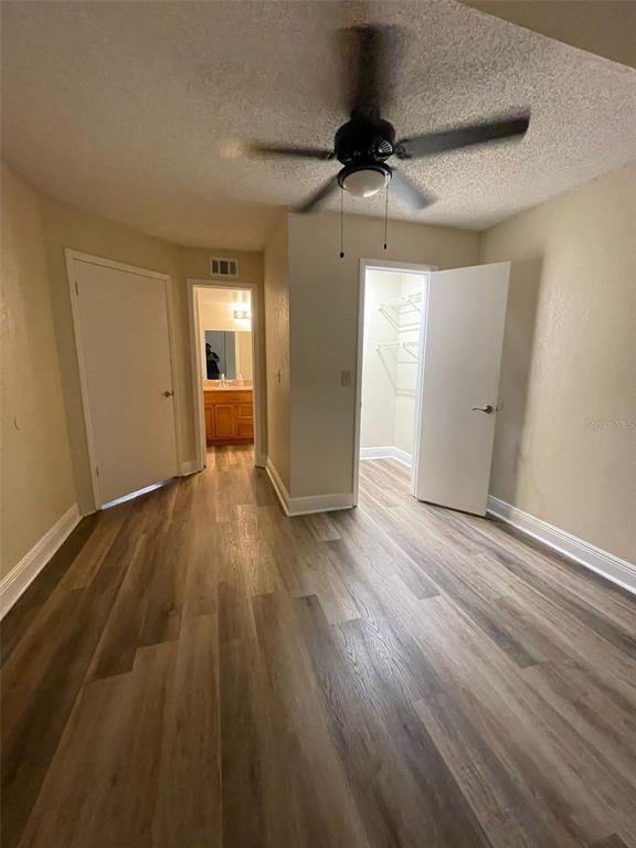 Building Photo - 420 Forestway Cir