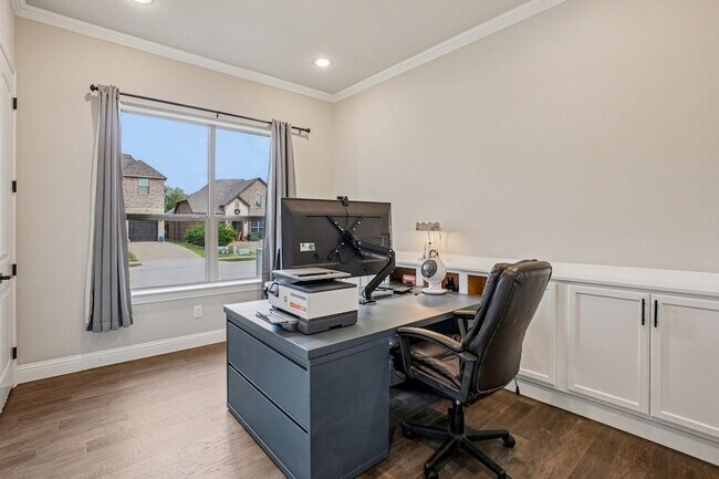 Building Photo - 1036 Windy Hill Ln
