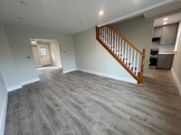 Building Photo - Lovely 2 Bed 2 Bath Gardens House w Terrace