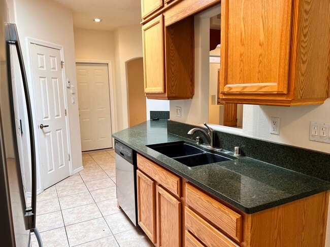 Building Photo - 3120 Payupki Cir