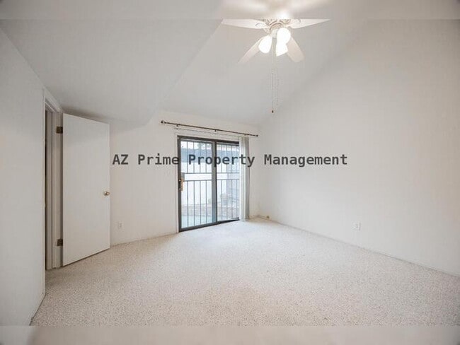 Building Photo - 5354 N 3rd Ave