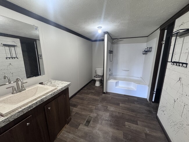 Building Photo - 458 No Pone Rd NW