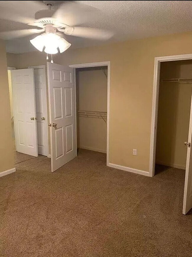Building Photo - 2BR Condo Overlooking UGA Golf Course | On UGA Bus Line | Minutes to Campus