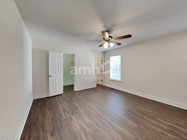 Building Photo - 2601 Mortise Ct