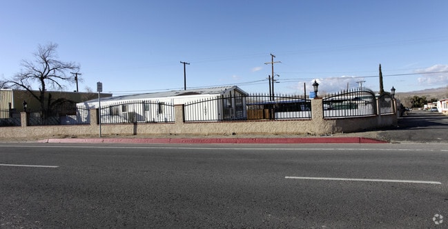 Building Photo - Desert Moon Mobile Home Park