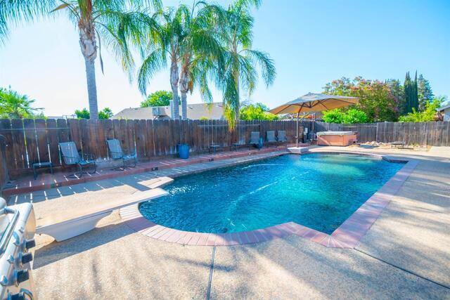 Building Photo - 2340 Aldersgate Ct