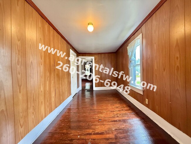 Building Photo - 538 Irene Ave