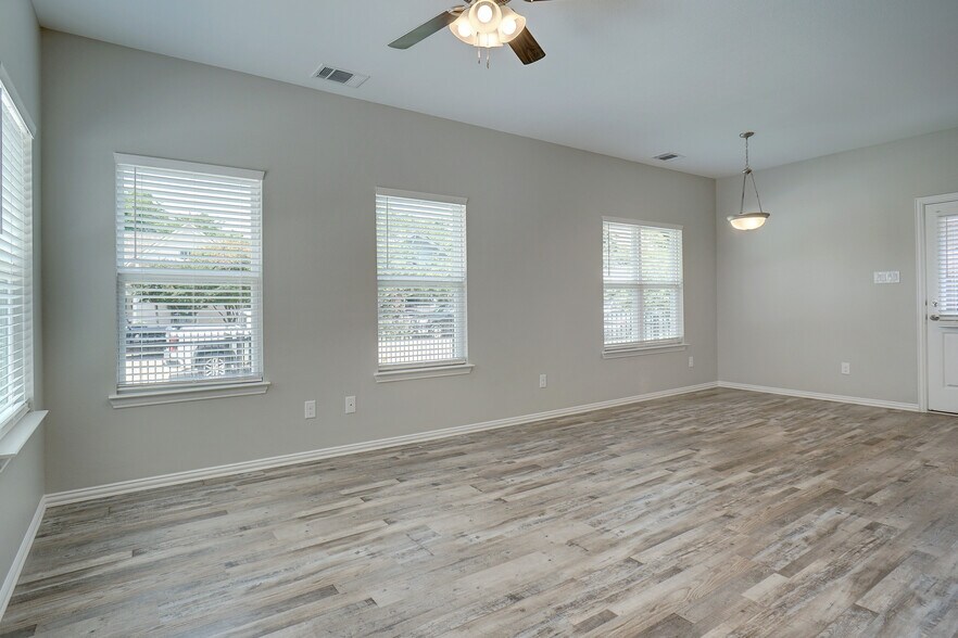 Downstairs Living and Dining Area - 1921 S Jennings Ave