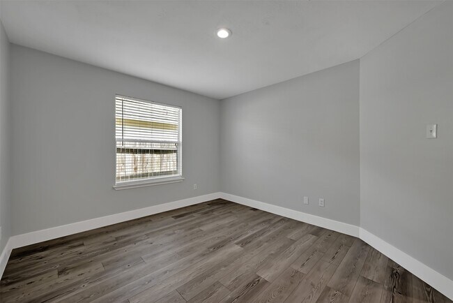 Building Photo - 8718 Sorrel Meadows Dr