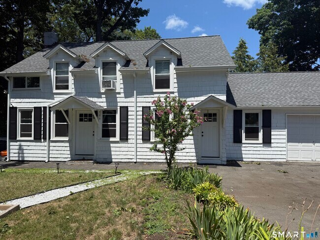 Building Photo - 100 Holmes Ave