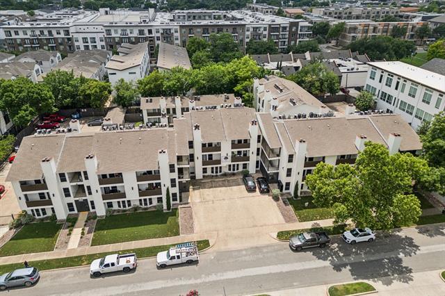 Building Photo - 2315 Moser Ave