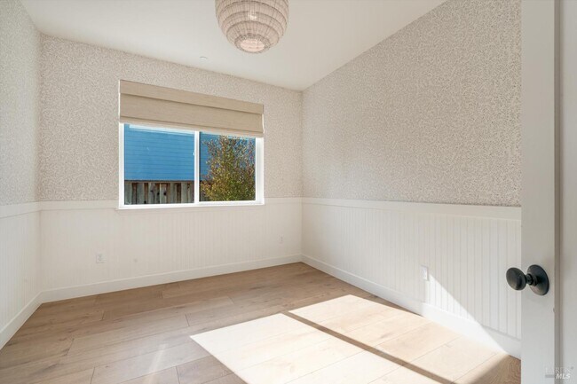 Building Photo - 1980 Bent Tree Pl