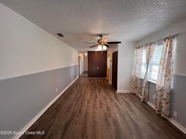 Building Photo - 279 Fernandina St NW