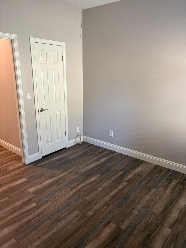 Building Photo - 8610 Bolsena Ln