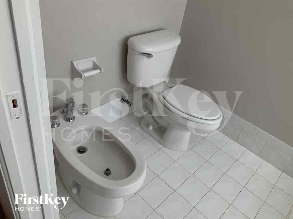 Building Photo - 12964 NW 8th Ln