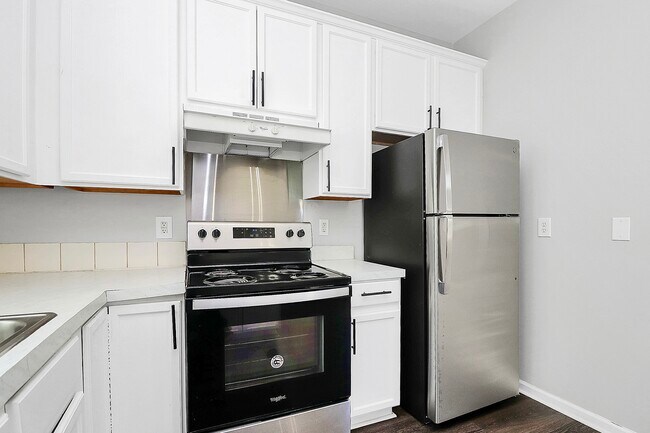 Building Photo - 3731 Bullard St