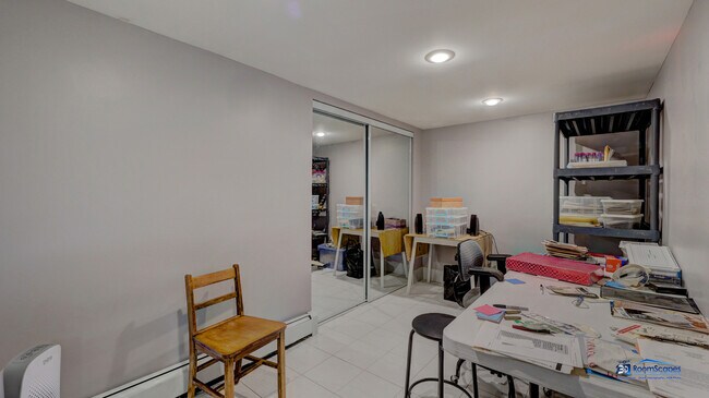 Building Photo - 2226 Shannondale Dr