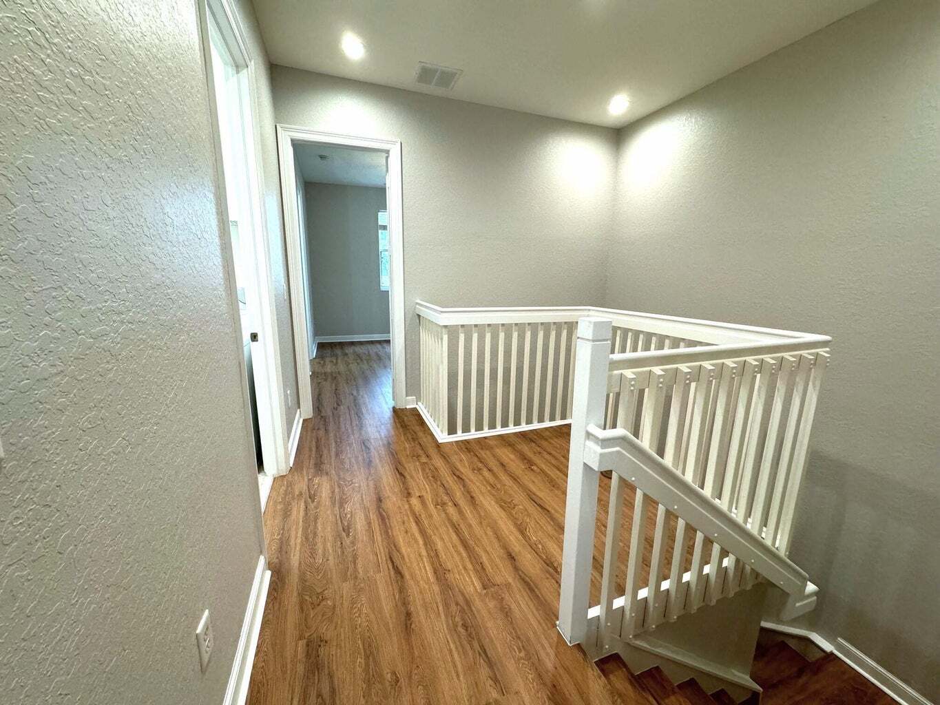 Building Photo - 499 Corte Madera Ln
