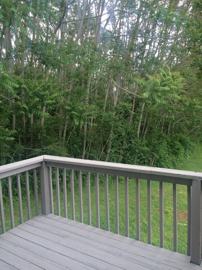 Building Photo - Rich Acres Apartments