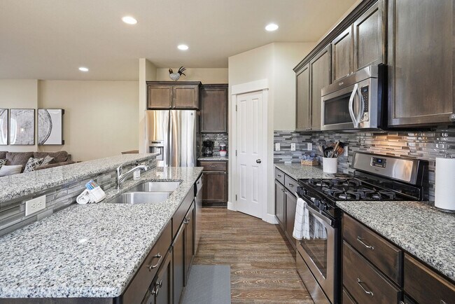 Building Photo - 60999 SE Geary Dr