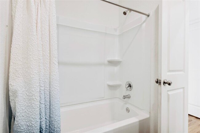 Building Photo - 2313 Forgetmenot Ln