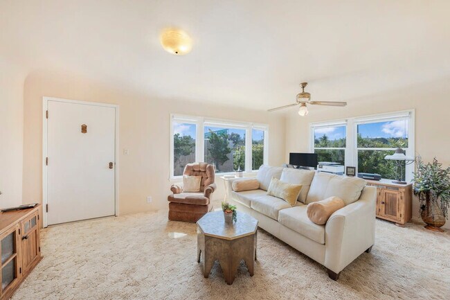 Primary Photo - 4807 Foxenwood Ln