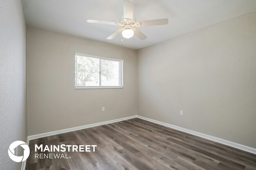 Building Photo - 1423 SE 18th St