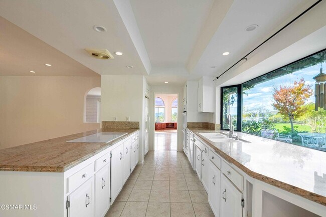 Building Photo - Thousand Oaks Pool Home with Amazing Views