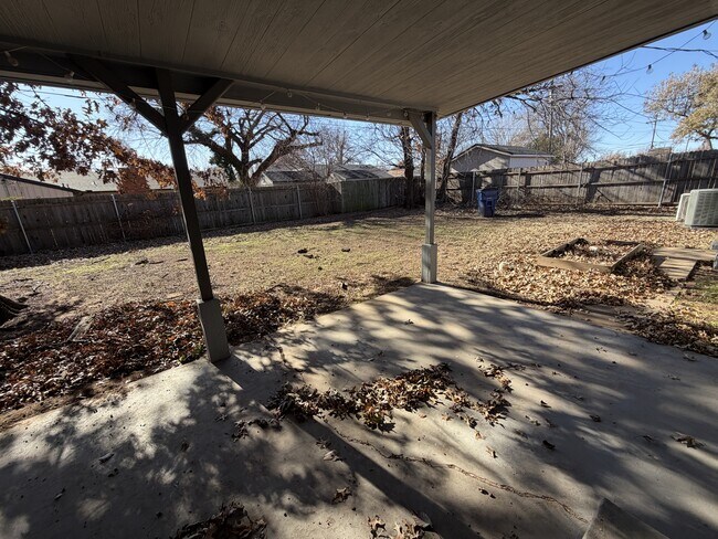 Building Photo - 2620 Keats Pl