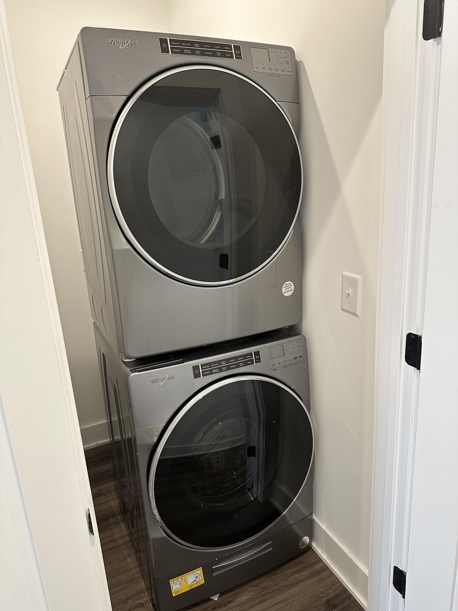 Building Photo - 1253 Wright Ln SE