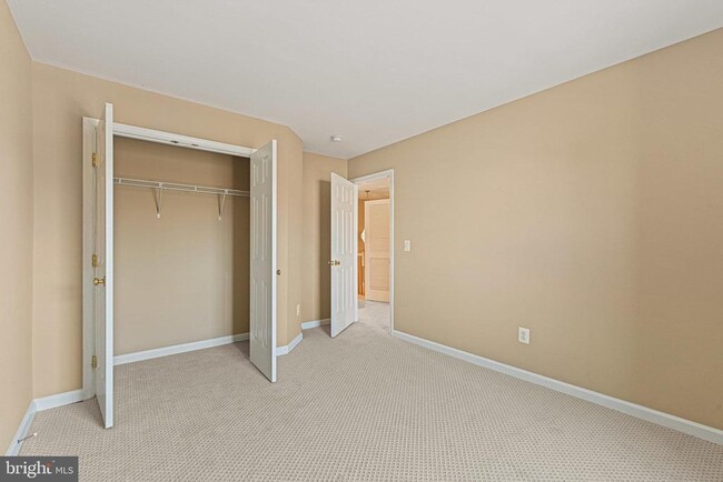 Building Photo - 22047 Chelsy Paige Square