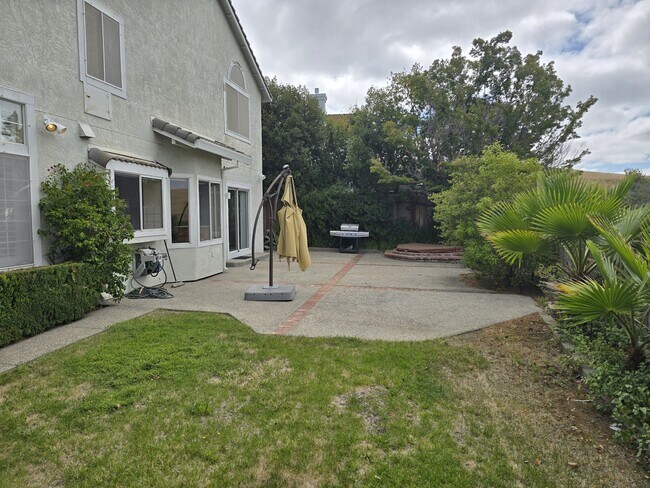 Building Photo - 3121 Sonoma Valley Dr