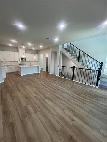 Building Photo - 8119 Challenger Ln