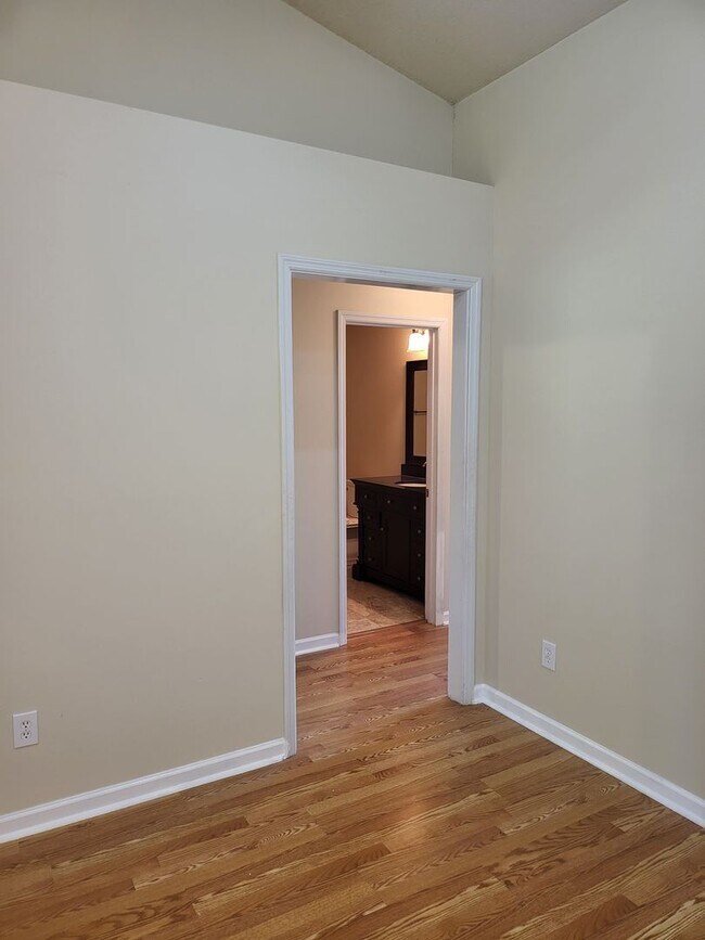 Building Photo - 139 Autumn Haven Ln